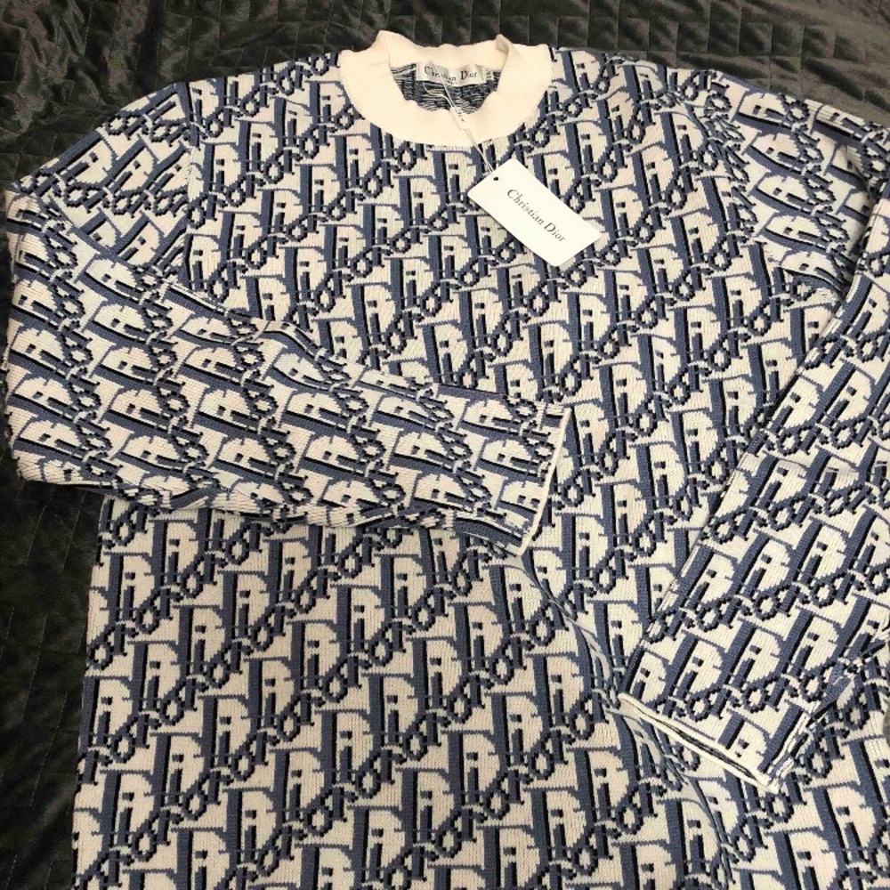 Dior long sleeve sweater
